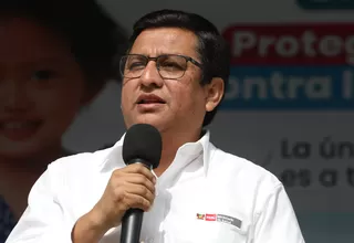 Vuelo del ministro de Salud aterrizó de emergencia en Ayacucho