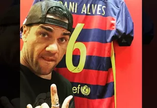 Barcelona: Dani Alves usará el número '6' que dejó Xavi Hernández