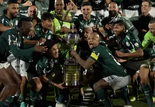 Palmeiras se coronó bicampeón de la Copa Libertadores al vencer 2-1 a Flamengo