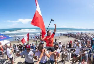 Sofía Mulanovich campeona mundial de surf ISA en Japón