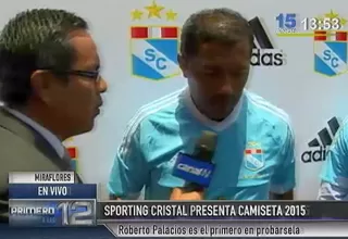 Sporting Cristal presentó su nueva camiseta para la temporada 2015