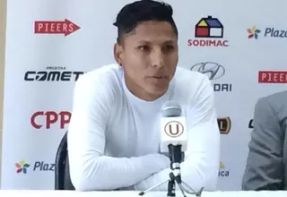 Raúl Ruidíaz regresó a 'su casa' y se puso la camiseta de Universitario