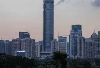 China: Rascacielos oscila por razón desconocida y genera pánico