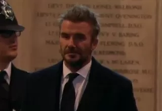 David Beckham se une a la cola para despedir a la reina Isabel II 