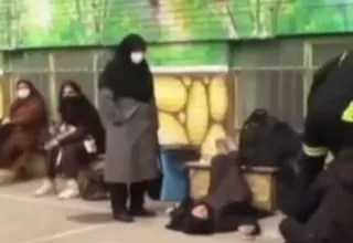 Decenas de niñas escolares fueron intoxicadas con extraño gas en Irán