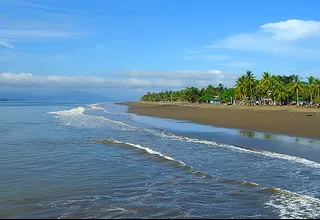 Declaran en alerta a Costa Rica por derrame de químicos en litoral Pacífico
