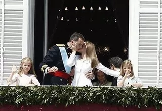 Canal N en España: Los besos de la Familia Real durante el 'balconazo'