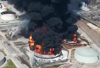 EE. UU.: Ordenan evacuación tras incendio en refinería de petróleo
