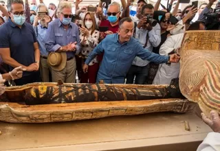 Egipto presenta 59 sarcófagos de 2600 años hallados con momias 