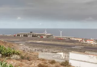 España: Paralizado el aeropuerto de La Palma por las cenizas del volcán