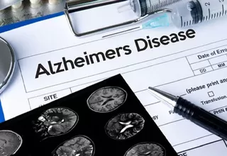 EE. UU. aprueba el primer medicamento nuevo para el alzhéimer en casi 20 años
