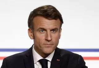 Francia: Lanzan huevo a presidente Emmanuel Macron