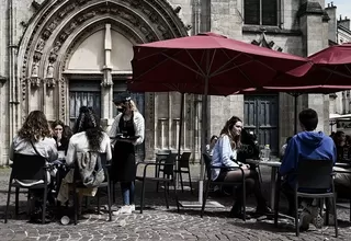 Francia: Reabren terrazas de bares y restaurantes, así como museos y cines