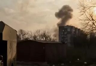 Impacto de cohete ruso en edificio residencial de Ucrania dejó un muerto y 25 heridos