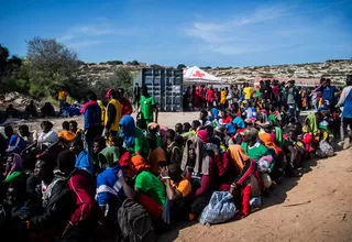 Italia: Isla de Lampedusa a poco de colapsar ante ola migratoria