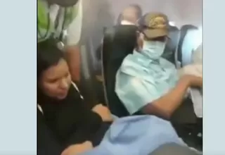 Mujer dio a luz en pleno vuelo rumbo a Estados Unidos, el avión tuvo que ser desviado