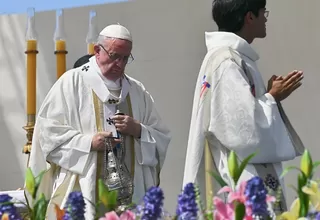 Papa Francisco defiende a obispo chileno acusado de encubrir pedofilia