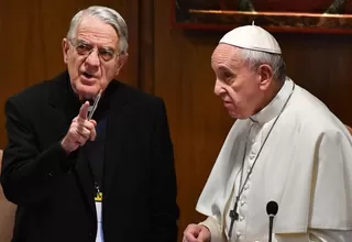 Papa pidió "medidas concretas" al abrir la cumbre contra la pederastia