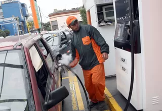 Peruanos pagan la gasolina más cara de América Latina