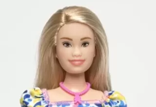 Presentan la primera muñeca Barbie que representa a una persona con síndrome de Down