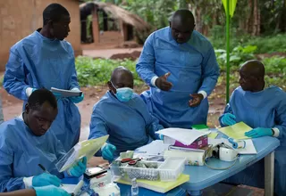 Sierra Leona: vacunan a pacientes en cuarentena tras nuevo caso de Ébola