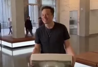 [VIDEO] Estados Unidos: Elon Musk visita la sede de Twitter