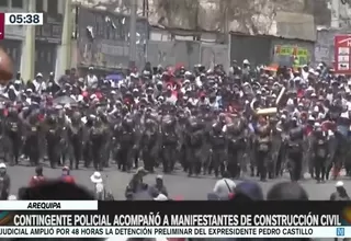 Arequipa: Contingente policial acompaño a manifestantes de Construcción Civil