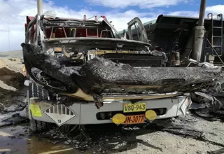 Cusco: tres camiones de una minera terminaron calcinados tras extraño incendio