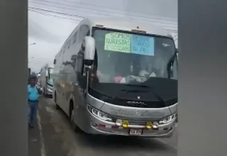 Escolares llegaron a Trujillo tras estar varados en Ecuador