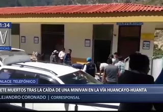 Huancavelica: siete muertos tras caída de una minivan a un abismo