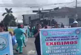 Iquitos: Protesta de trabajadores de la salud exigen cumplimiento de acuerdos laborales