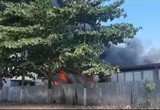 Puerto Maldonado: Se registró incendio en almacén municipal de vehículos decomisados 
