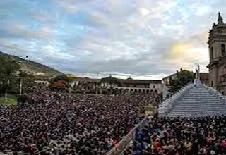 Anda del Cristo Resucitado recorrió la Plaza de Armas de Ayacucho por Semana Santa