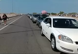 Tacna: Largas colas de vehículos en la frontera