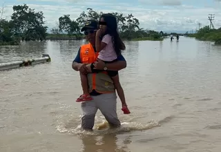 Tumbes: rescatan a niños de centro poblado El Bendito tras quedar aislados por activación de quebradas