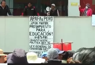 [VIDEO] Huancayo: Padres exigen más presupuestos para el sector educación