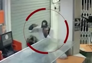 [VIDEO] Piura: Delincuentes asaltan negocios y mantienen retenidas a trabajadoras